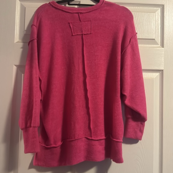 New without tags Zenana fuchsia pink sweater - Picture 4 of 4